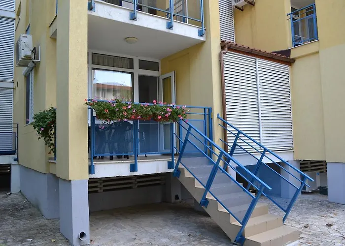 Peevi Солнечный берег