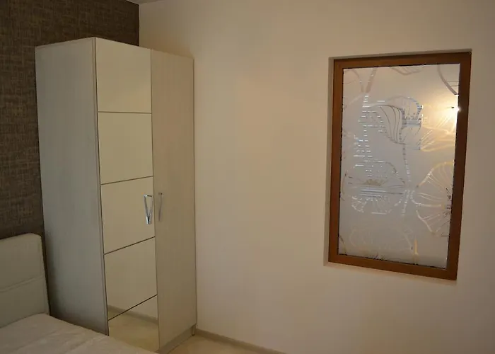 Peevi Солнечный берег