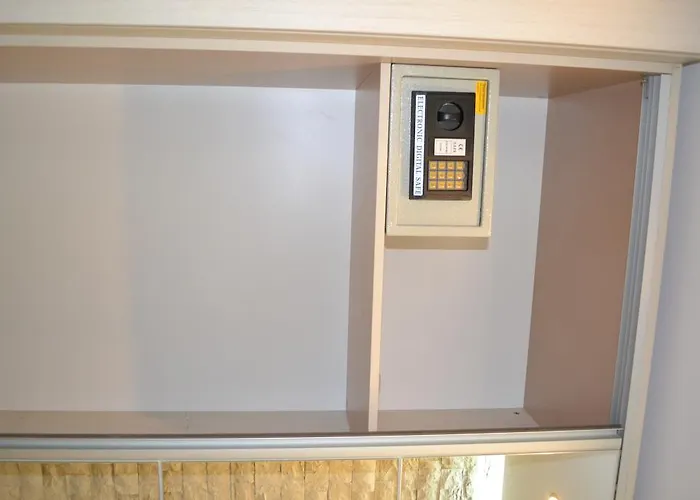 Peevi Elit 1 Sunny Beach