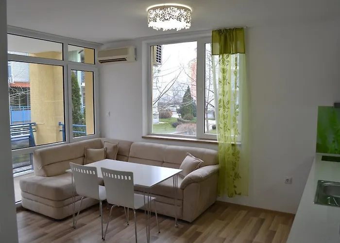 Peevi Elit 1 Sunny Beach